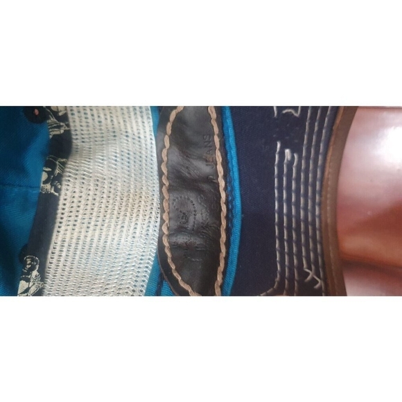 VINTAGE TRUE RELIGION LOGO DISTRESSED TRUCKER CAP BASEBALL RARE - Picture 10 of 14